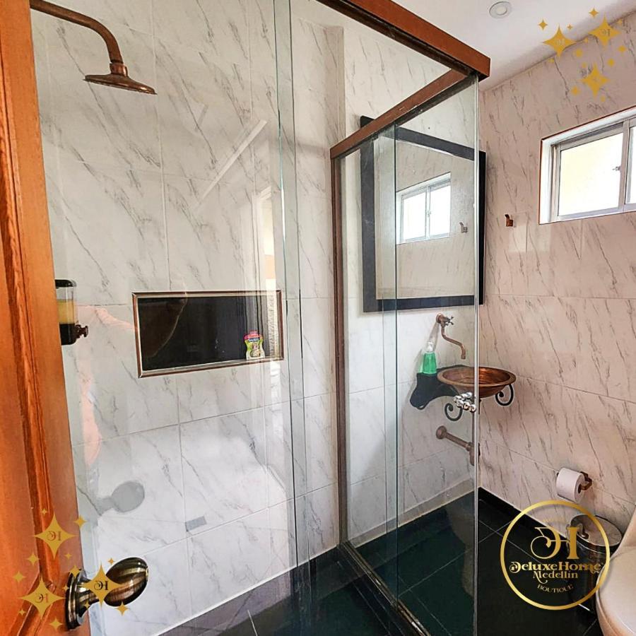 Hotel Boutique Deluxe Home Медельин Экстерьер фото